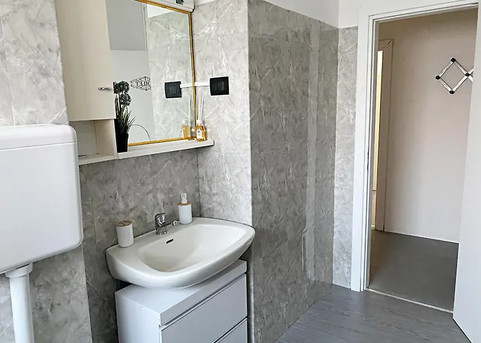 Giulia Per 6 Persone Apartment